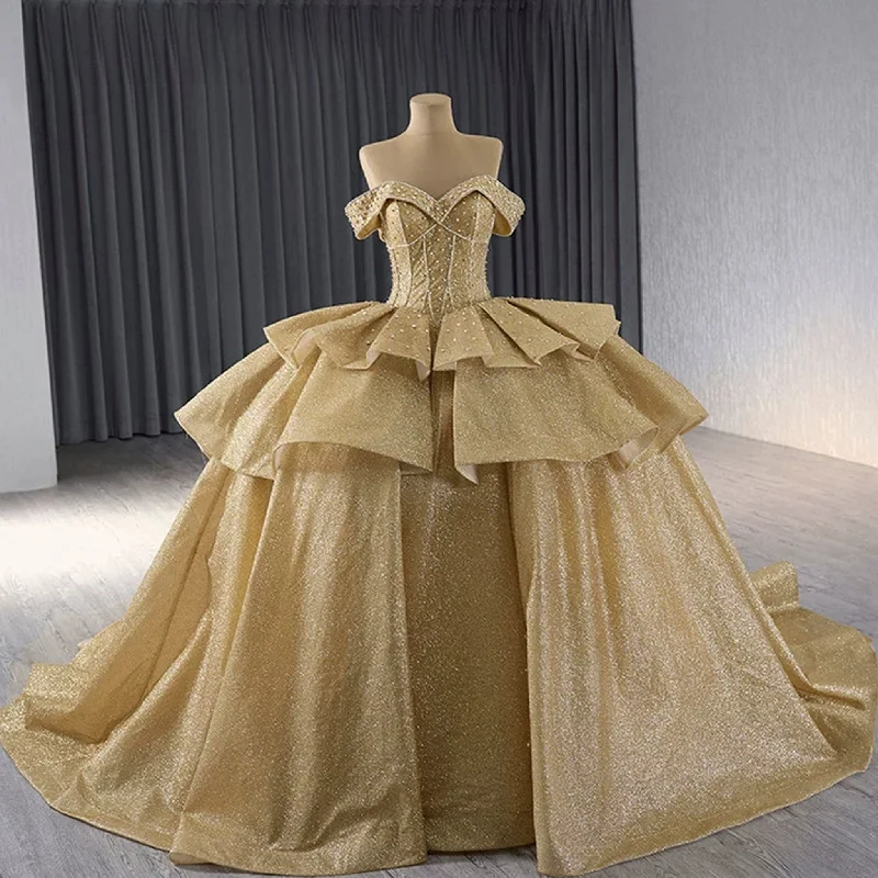 Women's High-Fashion Attire Champange Wedding Gowns Ruffled Off the Shoulder Quince Dress