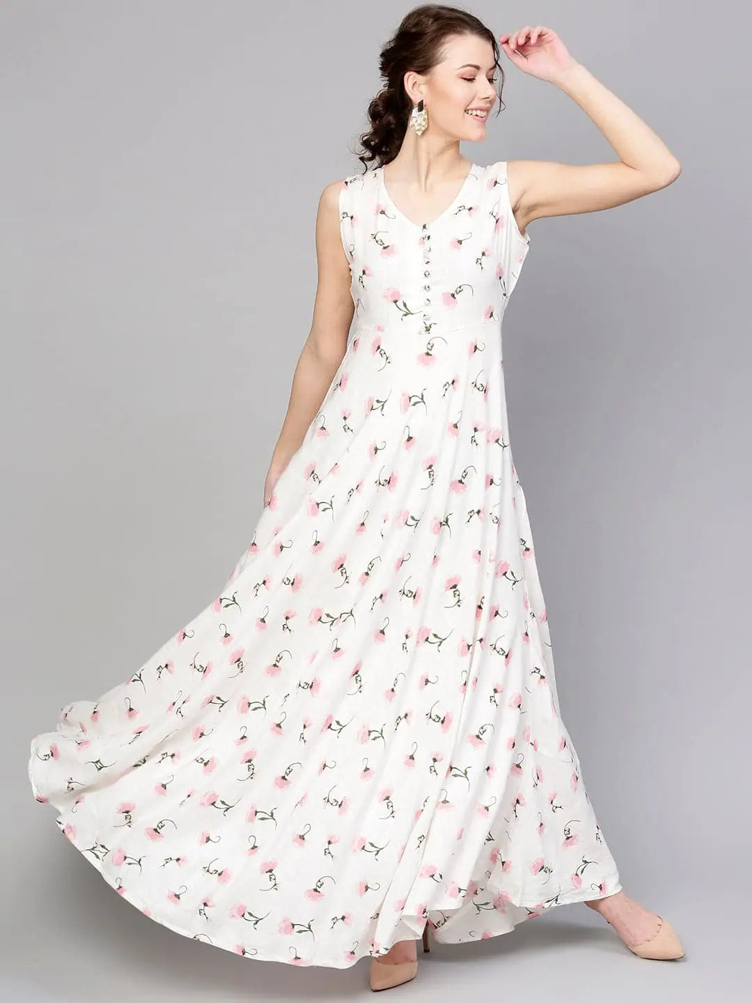 Classic Women's Clothing Styles White Floral Sleeveless Flared Maxi