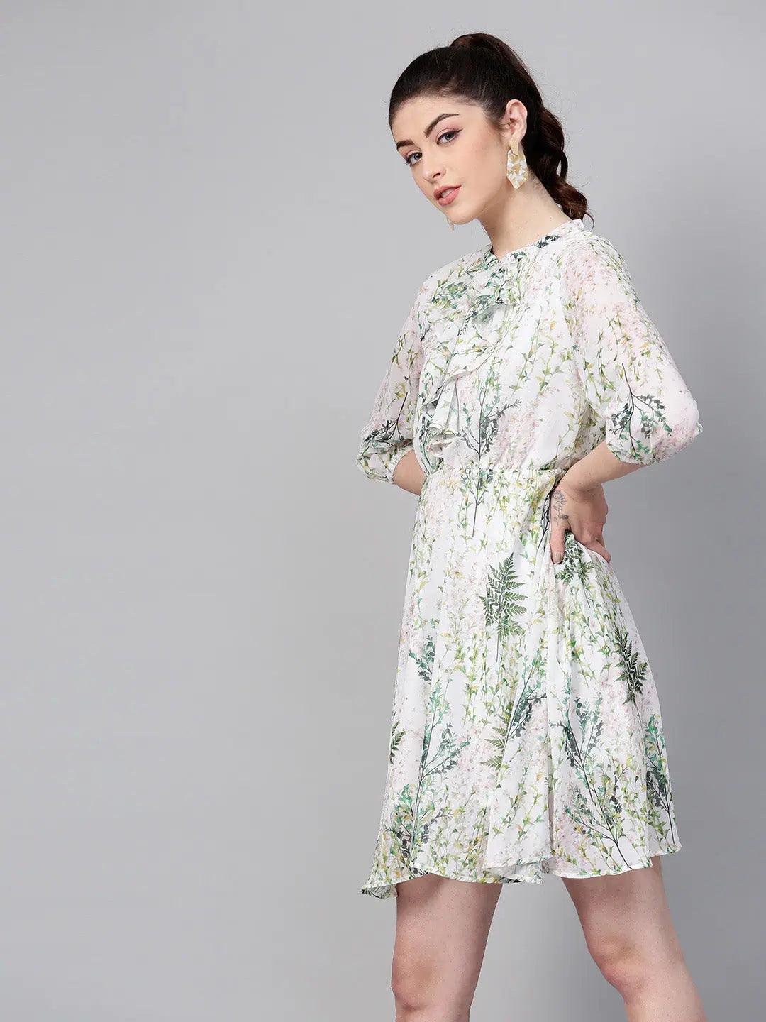 Women's Seasonal Wardrobe Clothing Off-White Floral Skater Dress