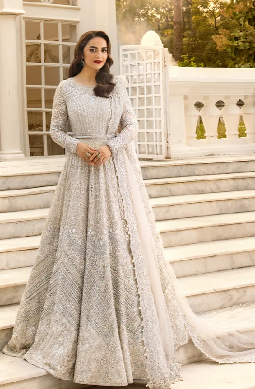 Women's Casual Wear Clothing Embellished Bridal Maxi Style Pakistani Wedding Dress