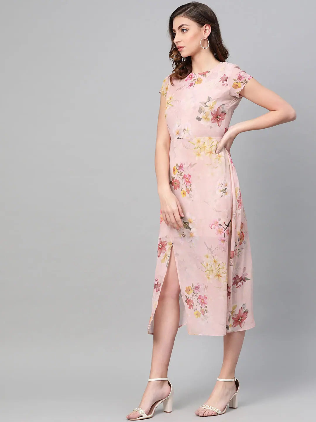 Women's Holiday Clothing Peach Floral Back Cut Out Dress