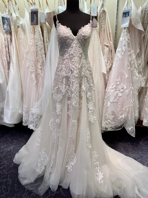 Women's Everyday Clothes Ivory / Soft Blush Lace Tulle Couture Formal Wedding Dress gh2654