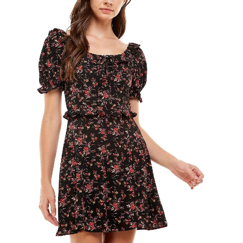 Women's Comfortable Apparel City Studios Womens Juniors Floral Open Back Fit & Flare Dress