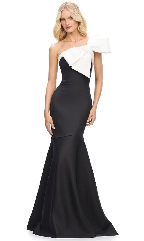 Stylish Women's Outfit Ashley Lauren 11696 - Bow Accent Mermaid Evening Gown