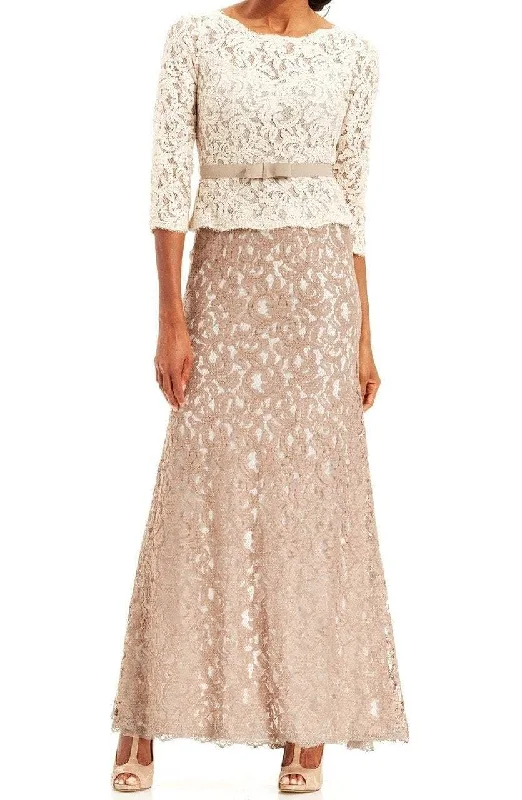 Women's Transitional Garments Adrianna Papell Quarter Sleeve Lace Sheath Gown